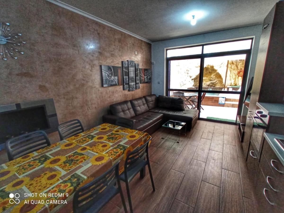 Town House With Private Pool In Village Centre Kalkara Bagian luar foto