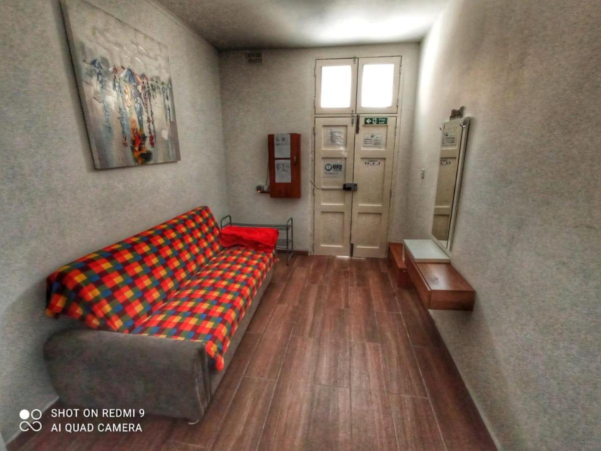 Town House With Private Pool In Village Centre Kalkara Bagian luar foto